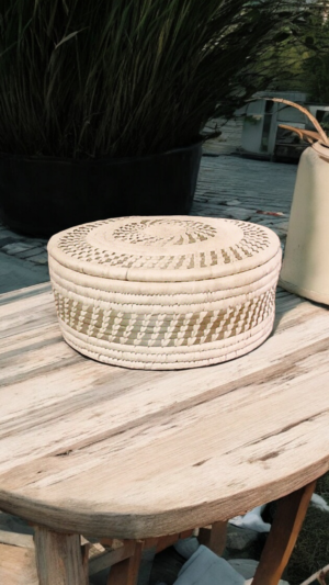 Handwoven Sabai Grass Decorative Storage Box & Wall Art Set Handwoven Sabai grass decorative storage box with spiral woven wall art design