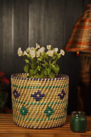 Artisan Bloom Sabai Grass planter basket with handcrafted woven pattern