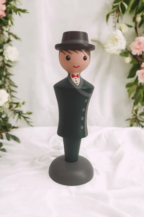 Enchanting Rustic Wooden Couple Figurines