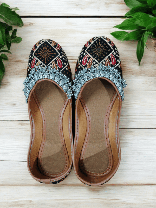 01PJ005_1 Regal Fusion Jutti