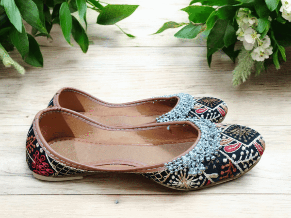 01PJ005_3 Regal Fusion Jutti