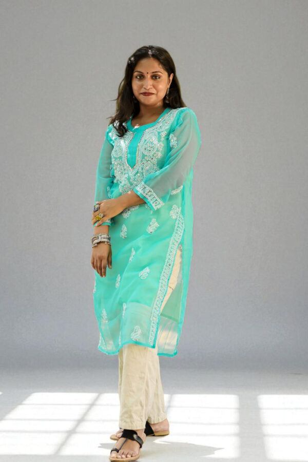 Lucknow Chikankari Kurta