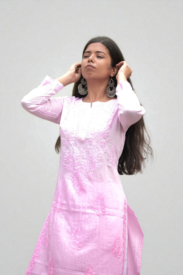 01UP028_101 Pastel Paradise Lucknow Chikankari Kurta