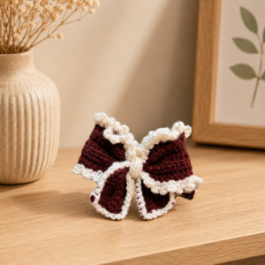 01PB001_2 Snow Trim Crochet Bow Hair Clip