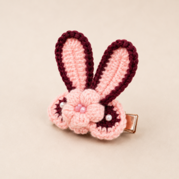 01PB005_1 Blush Bunny Crochet Hair Clip
