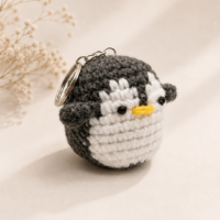01TR002_1 Handmade Crochet Penguin Keychain – Grey & White Amigurumi Charm