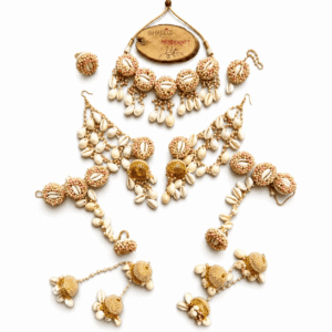 Floral Cowrie Shell Wedding Jewelry Set - Image 1