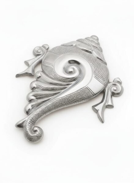 Brass Wall Decor Showpiece - Image 2