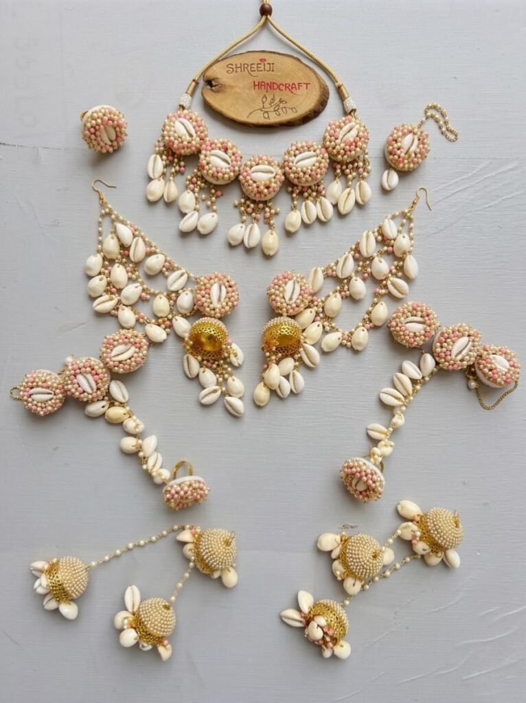 Floral Cowrie Shell Wedding Jewelry Set