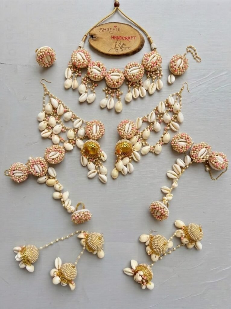 Floral Cowrie Shell Wedding Jewelry Set